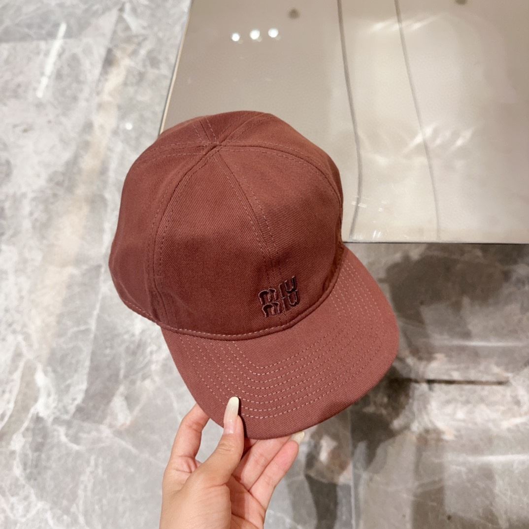 Miu Miu Caps